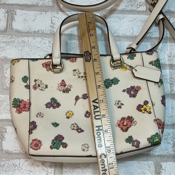 Sold - Picture 8 of 9